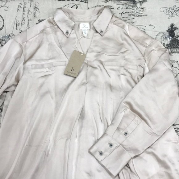 B New York Asymmetric Hem Shirt In Champagne - Picture 4 of 8